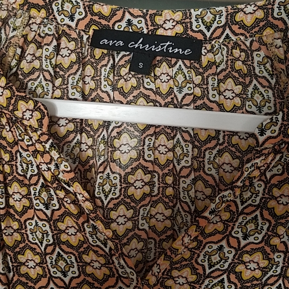 Blouse - Picture 2 of 2